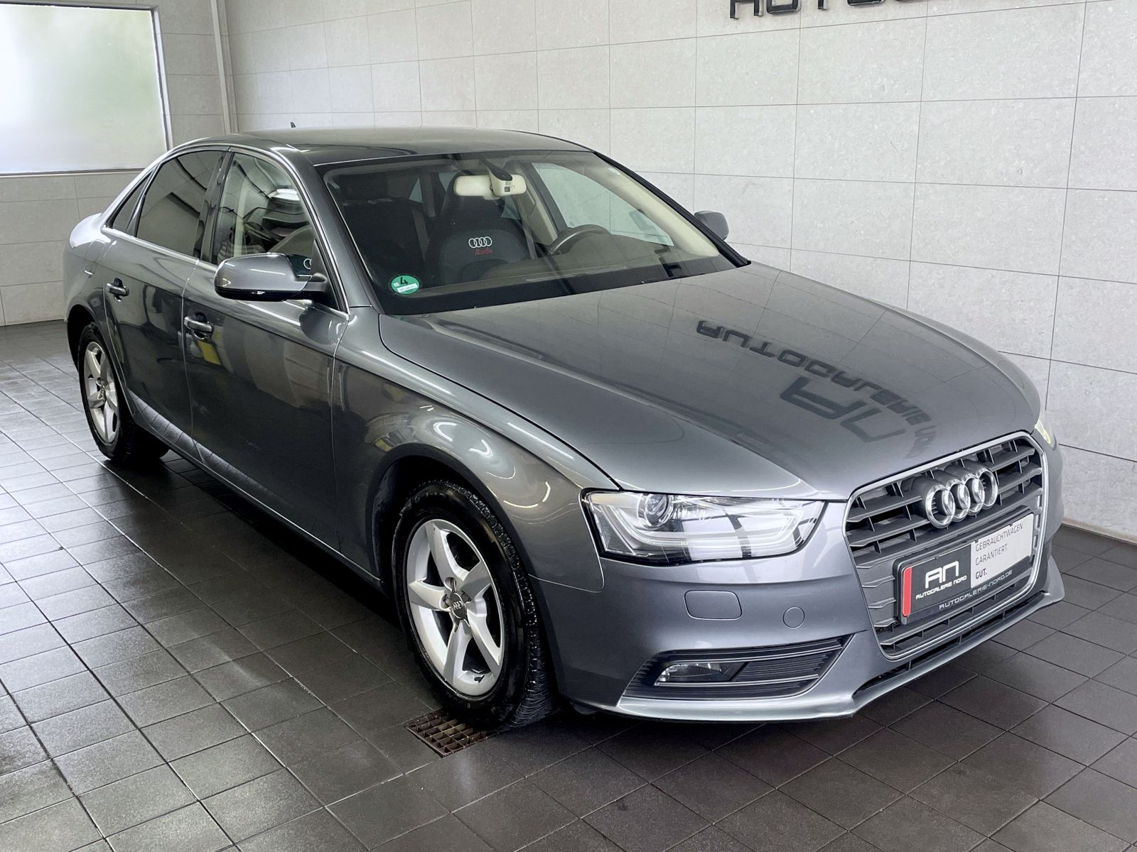 Audi A4 A4 Lim. Ambiente Xenon+Navi+Business+DAB+DSP