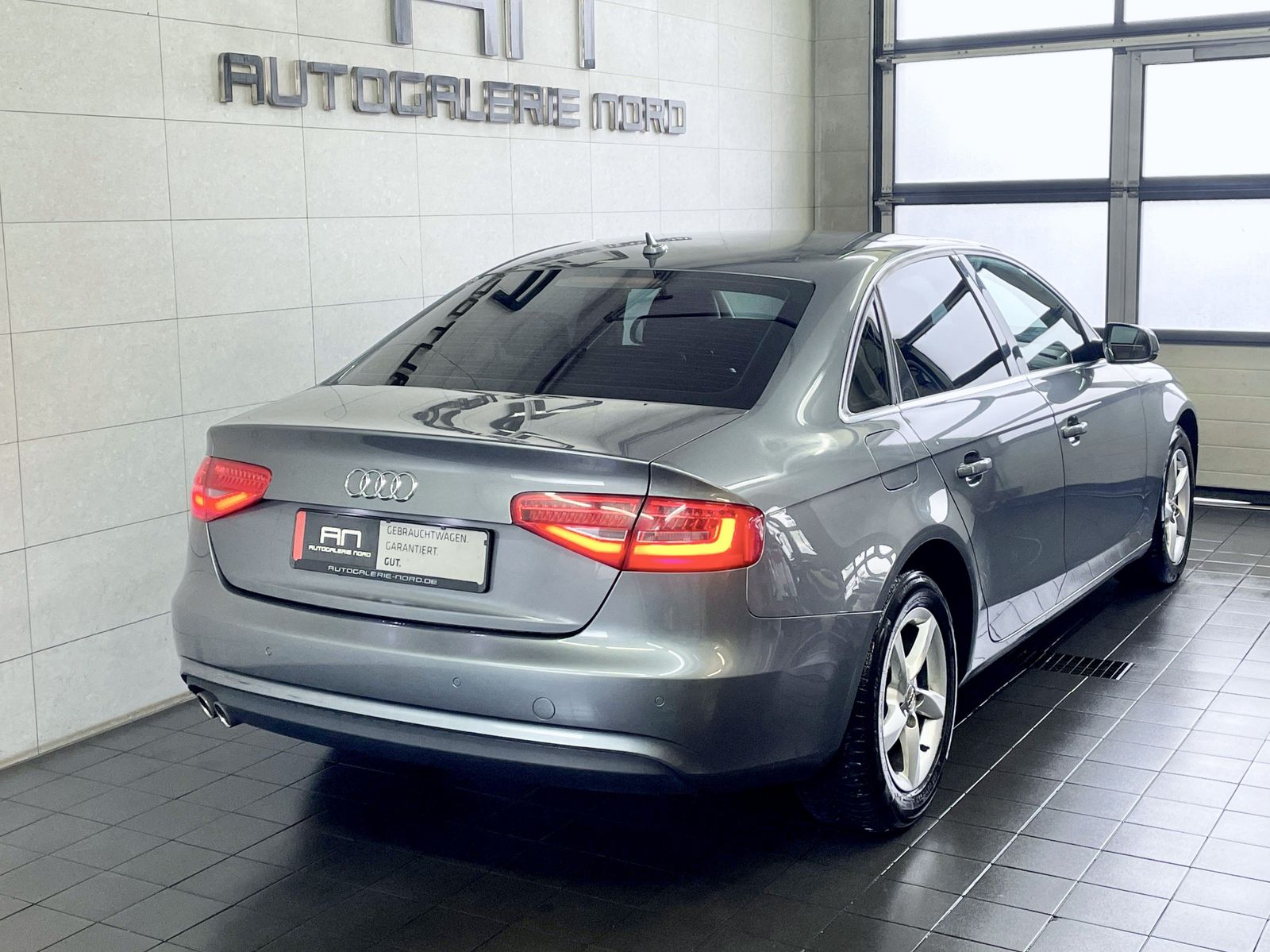 Audi A4 A4 Lim. Ambiente Xenon+Navi+Business+DAB+DSP