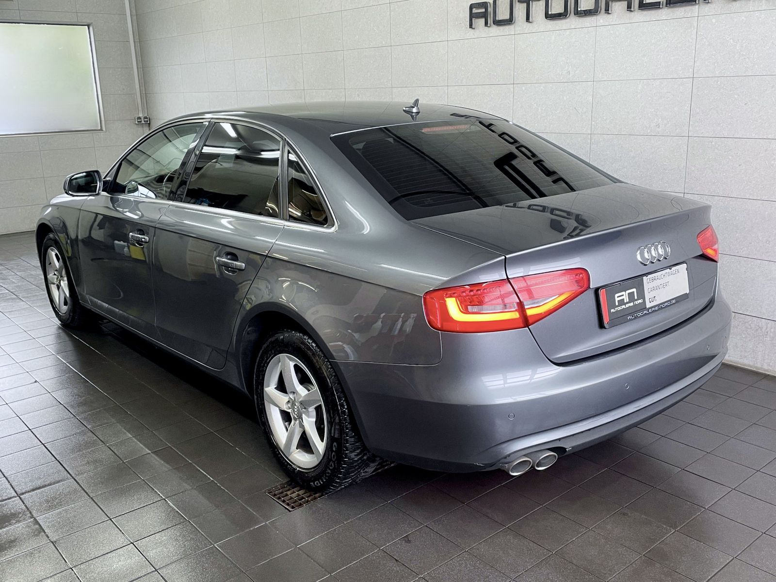 Audi A4 A4 Lim. Ambiente Xenon+Navi+Business+DAB+DSP