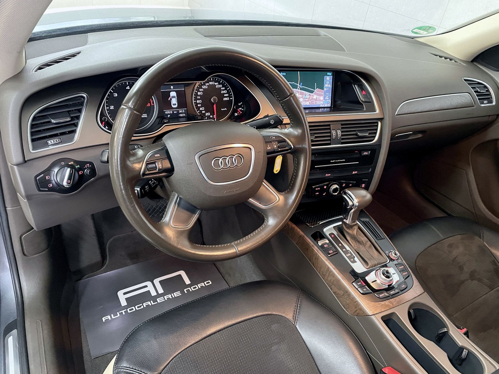 Audi A4 A4 Lim. Ambiente Xenon+Navi+Business+DAB+DSP
