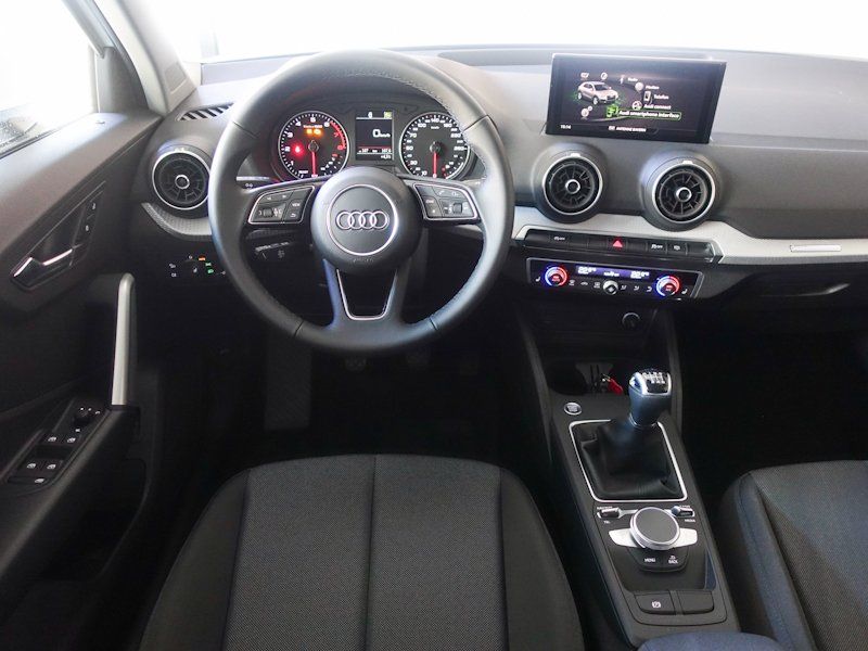 Audi Q2 advanced 30 TFSI +AHK+Matrix-LED+Keyless