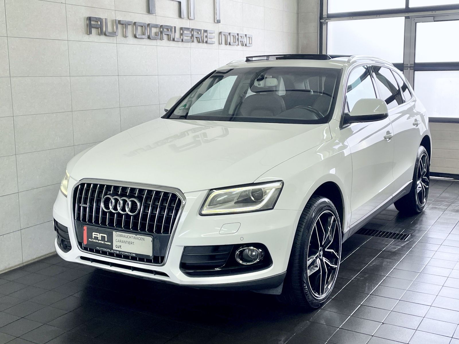 Audi Q5 Q5 3.0 TFSI quattro Sportpaket Leder+Pano+ACC+Xe