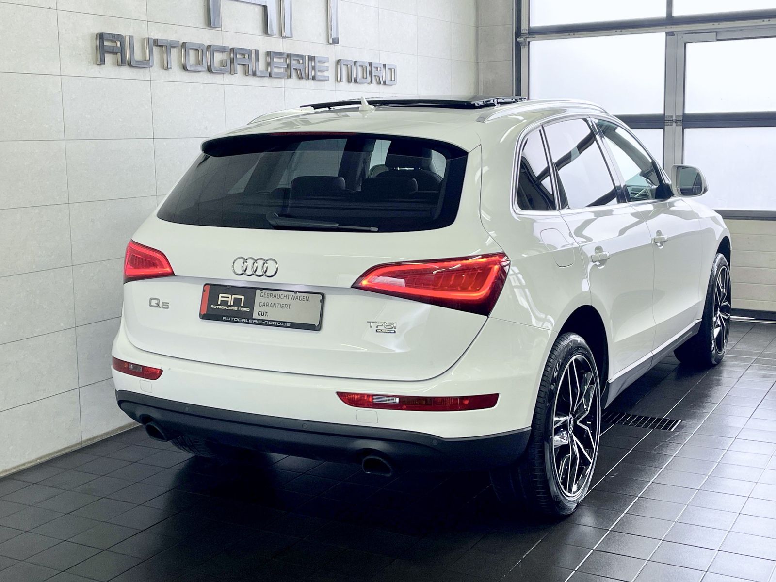 Audi Q5 Q5 3.0 TFSI quattro Sportpaket Leder+Pano+ACC+Xe