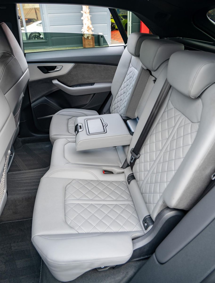 Audi Q8 Q8 55 TFSI V6 quattro, Audi Exclusive, B&amp;O,