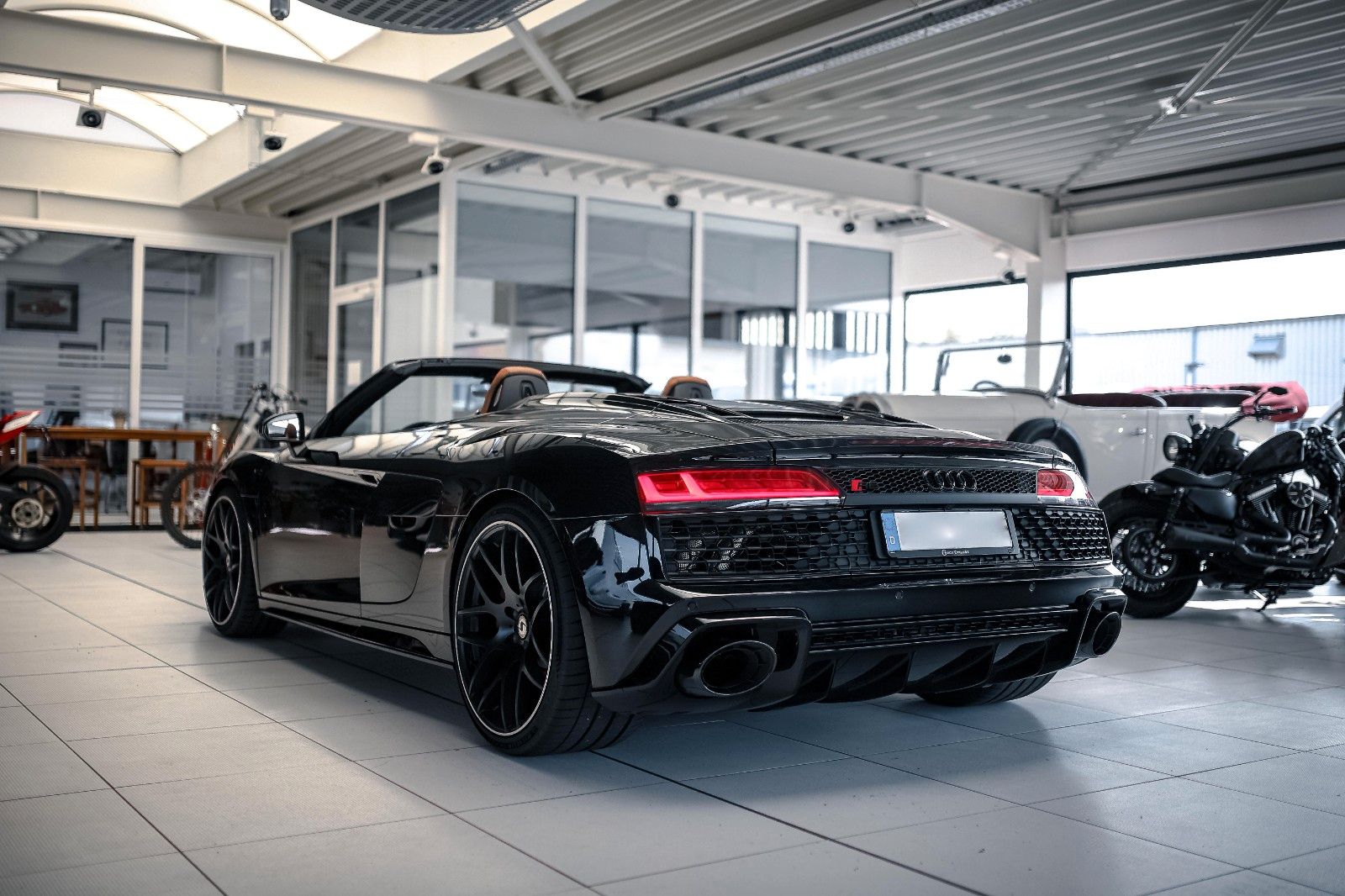 Audi R8 R8 Spyder 5.2 FSI RWD performance
