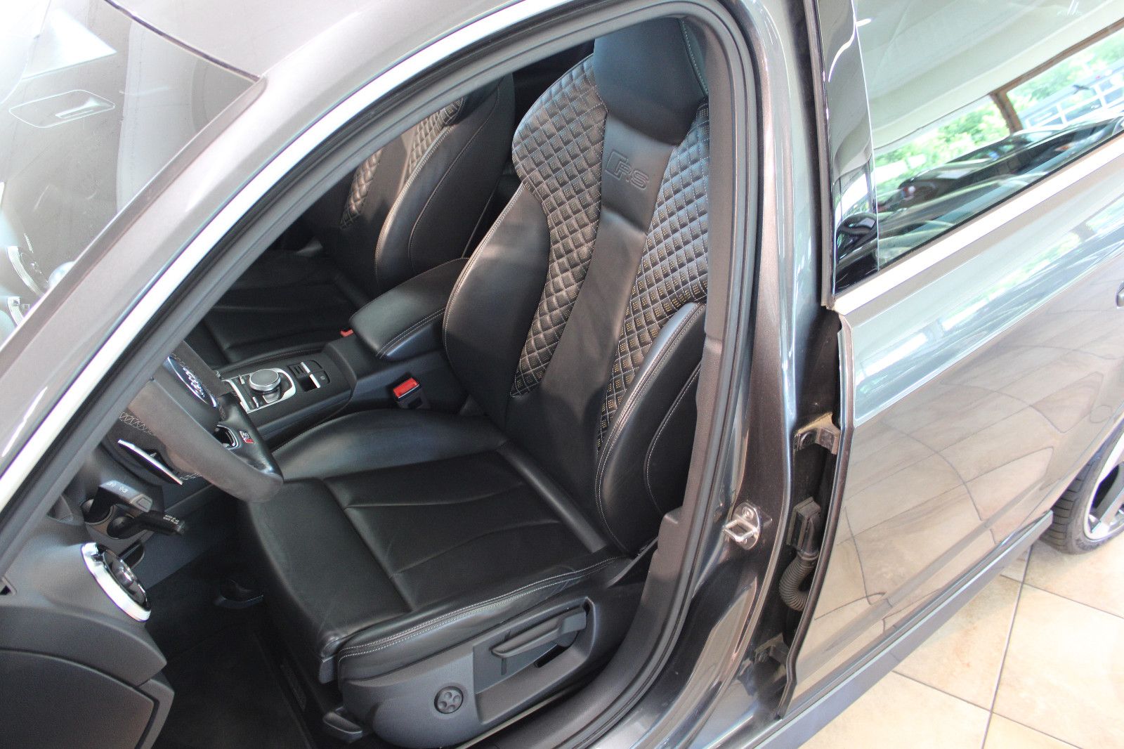 Audi RS3 RS 3 Sportback 2.5 TFSI quattro *Top+2. Hand*