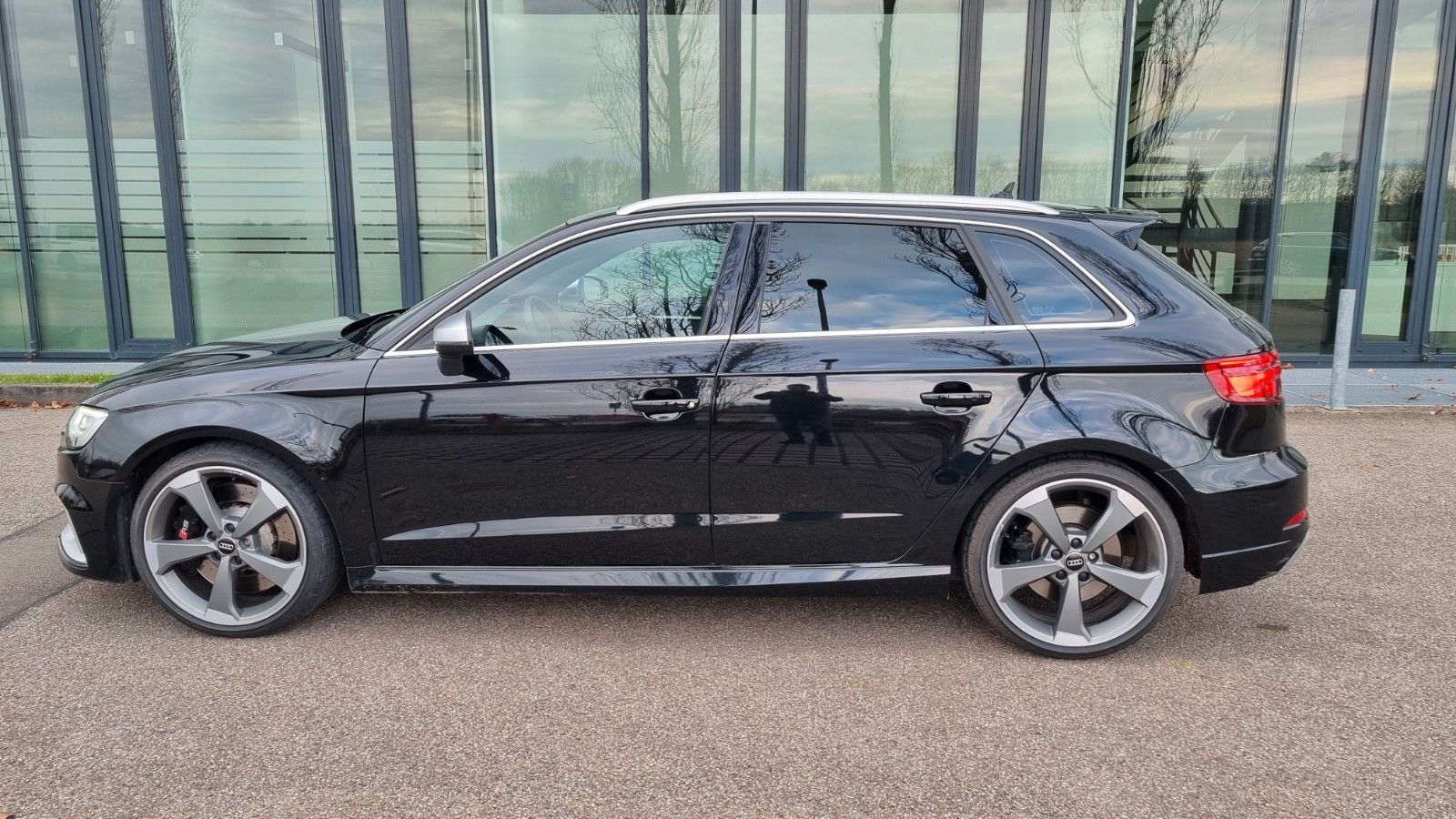 Audi RS3 RS3 Sportback 2.5TFSI B&amp;O Pano Matrix Magenic280