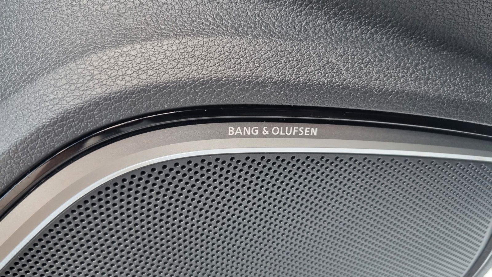 Audi RS3 RS3 Sportback 2.5TFSI quattro B&amp;O+PANO+RS-Design