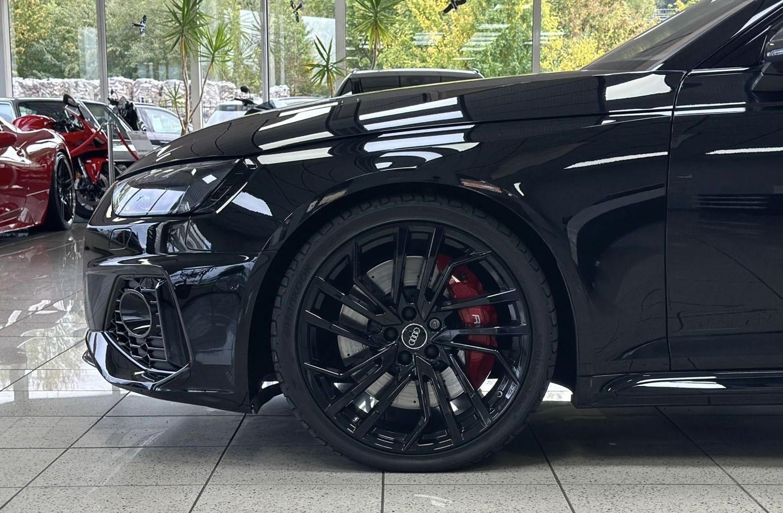 Audi RS4 RS4 Avant RS-SPORTABGA+SITZ*PANO*VIRTUAL*CARBON*