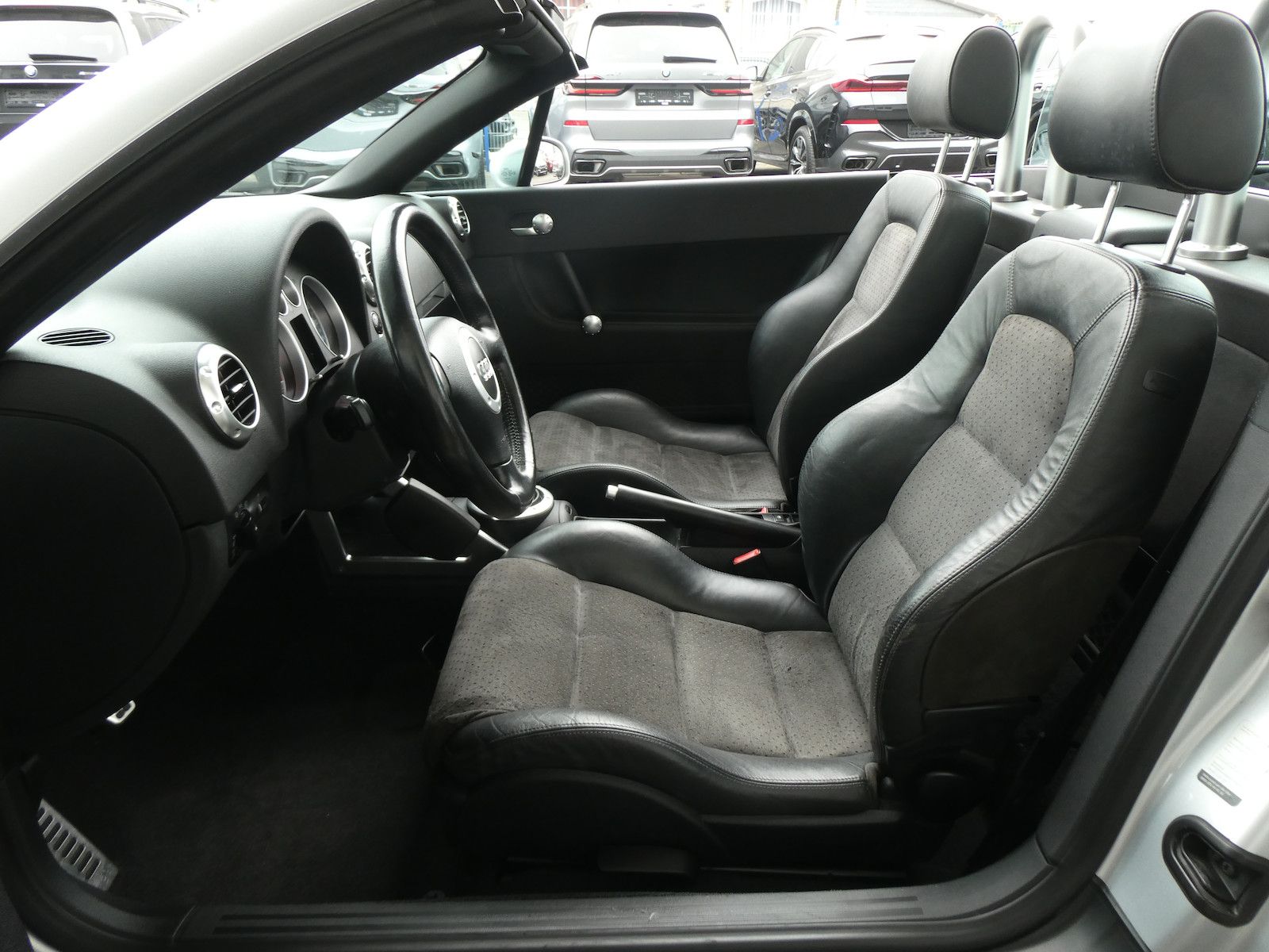 Audi TT TT 1.8 T Roadster, TÜV neu, Service neu