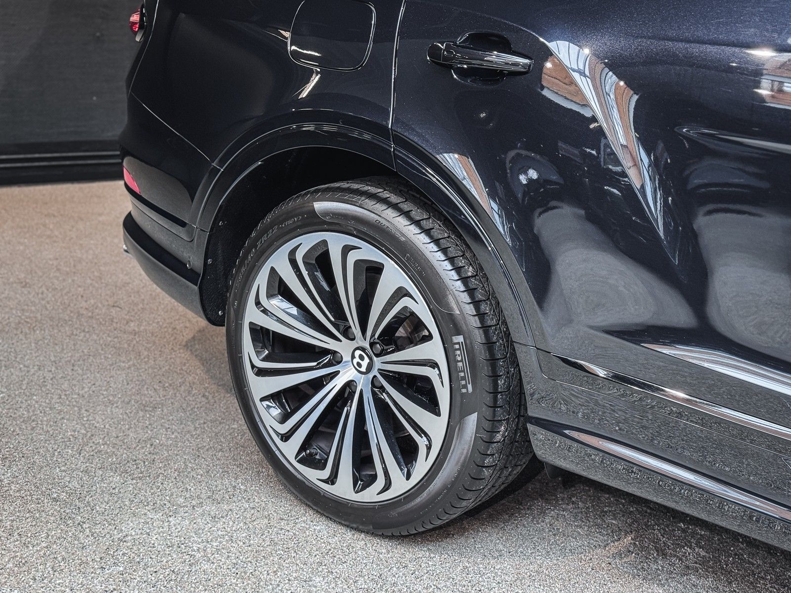 Bentley Bentayga Bentayga First Edition+ Naim