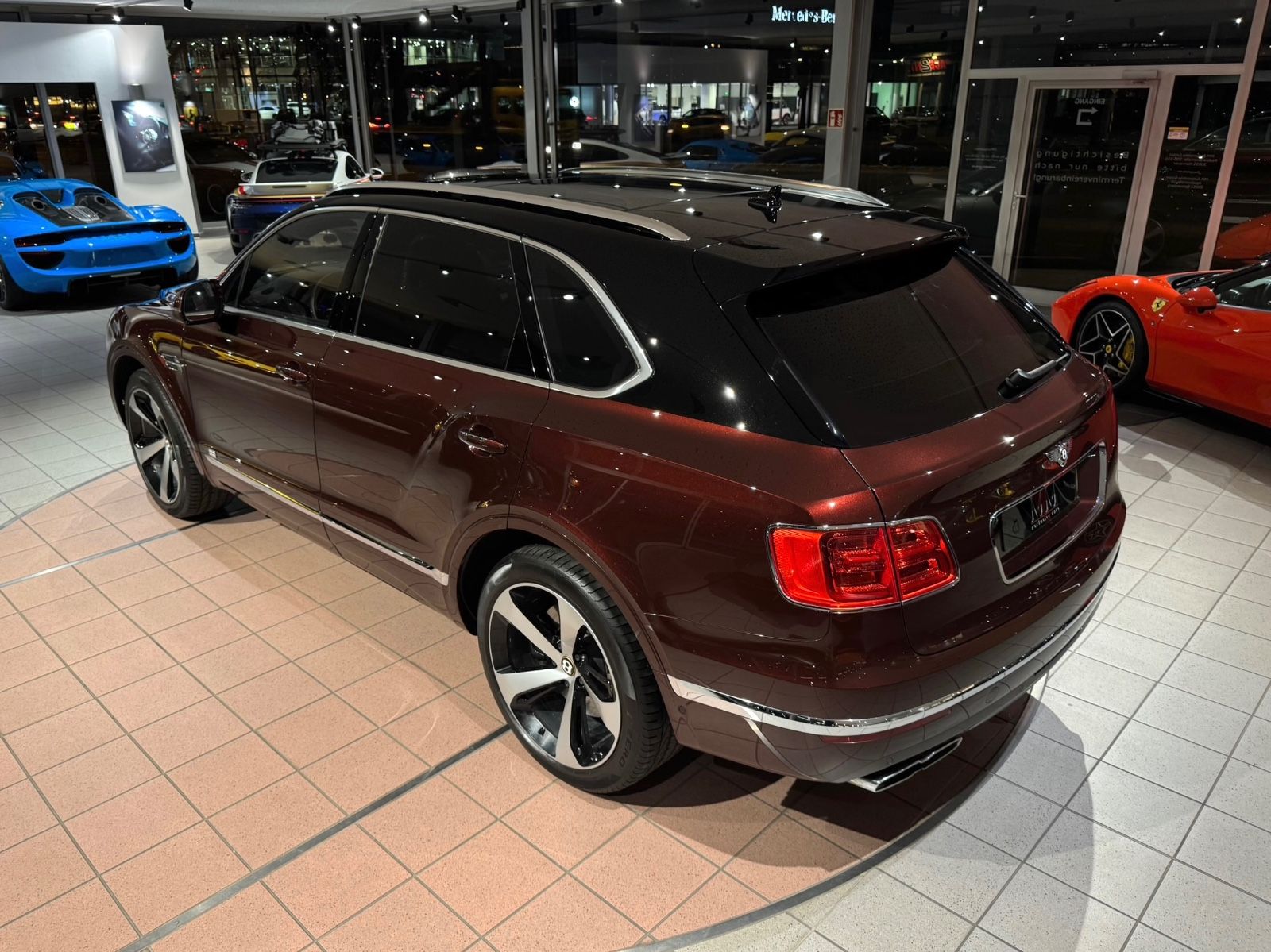 Bentley Bentayga Bentayga V8 Mulliner/Touring/Garantie