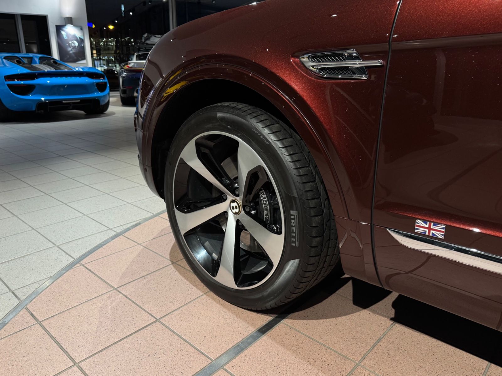 Bentley Bentayga Bentayga V8 Mulliner/Touring/Garantie