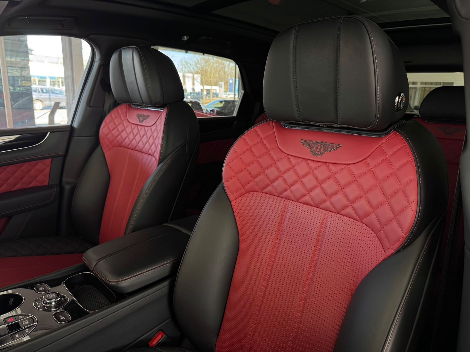 Bentley Bentayga Bentayga V8 Mulliner/Touring/Garantie