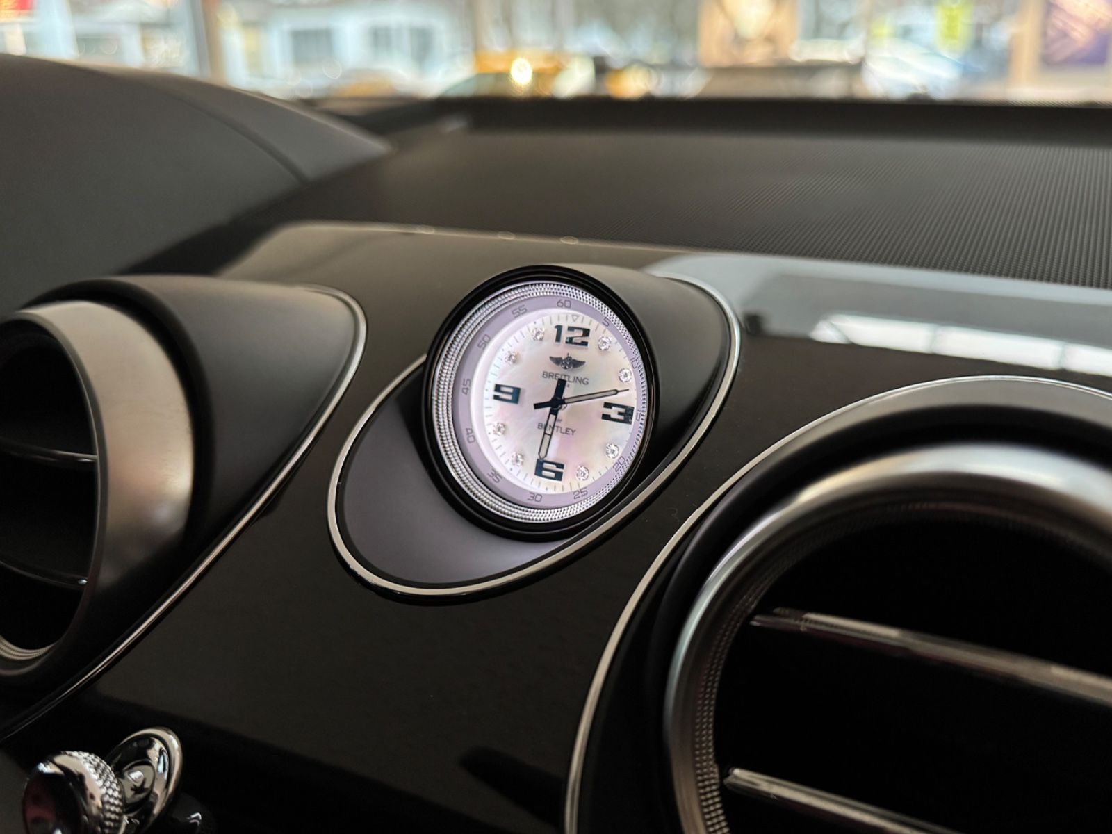 Bentley Bentayga Bentayga V8 Mulliner/Touring/Garantie
