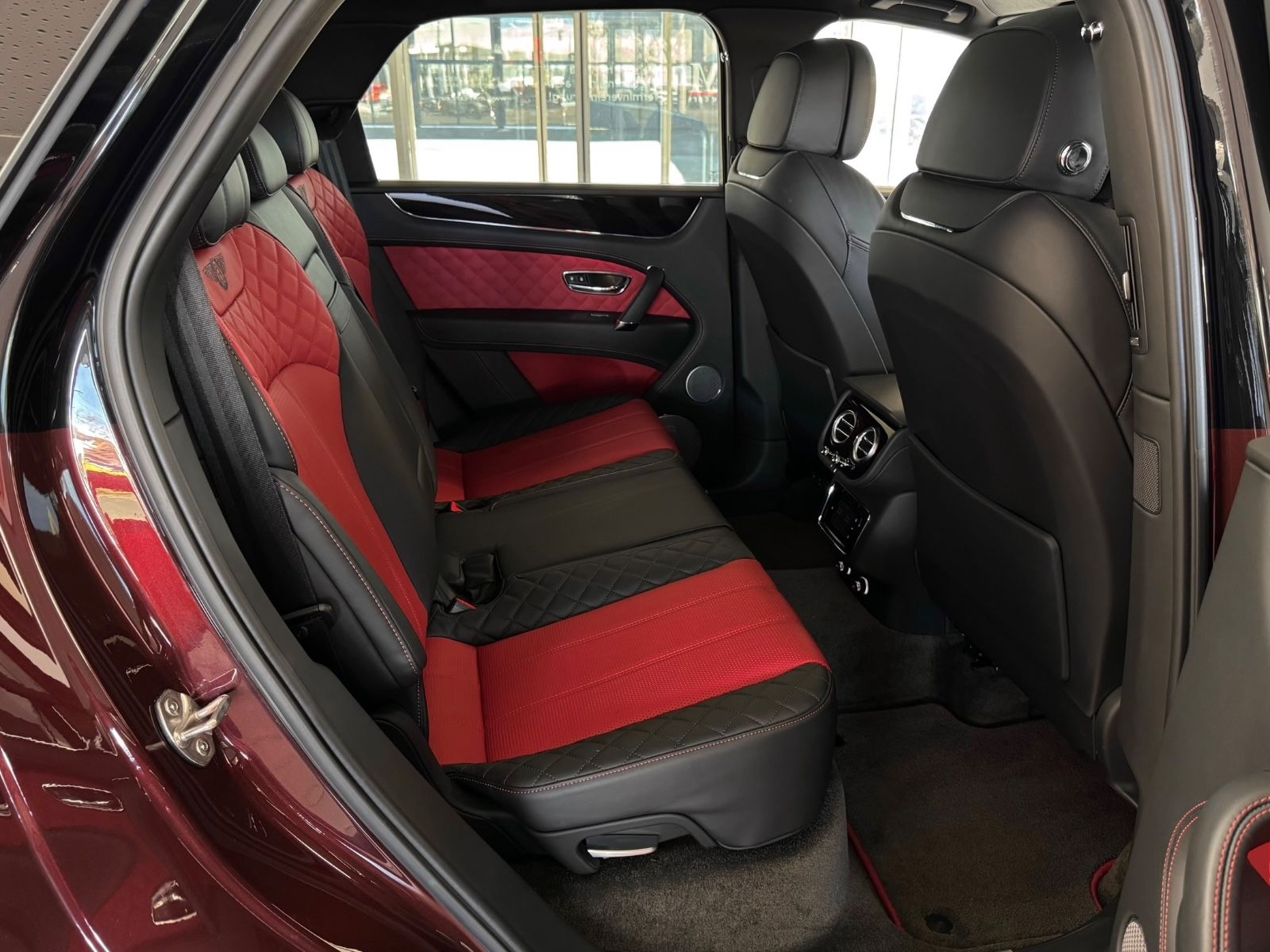 Bentley Bentayga Bentayga V8 Mulliner/Touring/Garantie