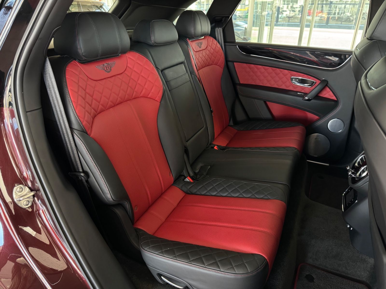 Bentley Bentayga Bentayga V8 Mulliner/Touring/Garantie