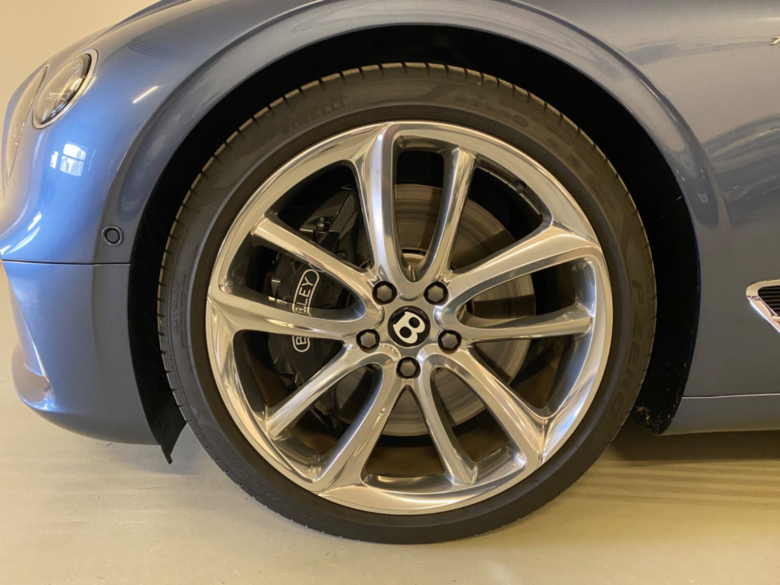 Bentley Continental NEW Continental GT Convertible V8 Azure
