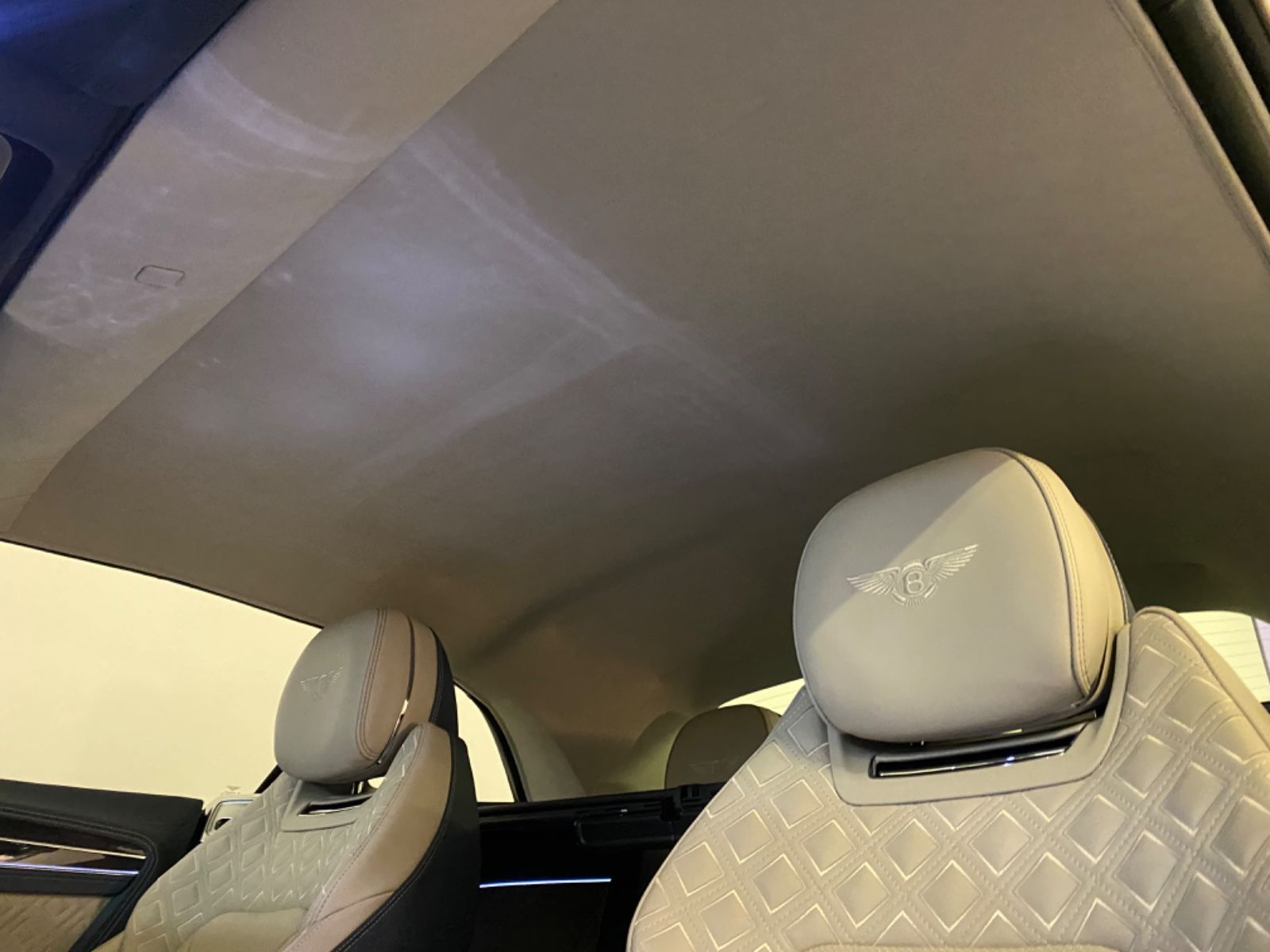 Bentley Continental NEW Continental GT Convertible V8 Azure