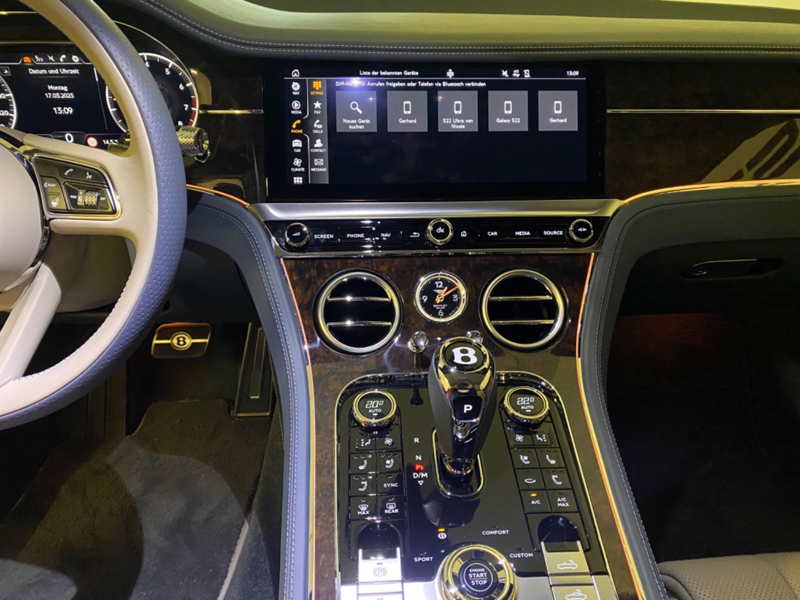 Bentley Continental NEW Continental GT Convertible V8 Azure
