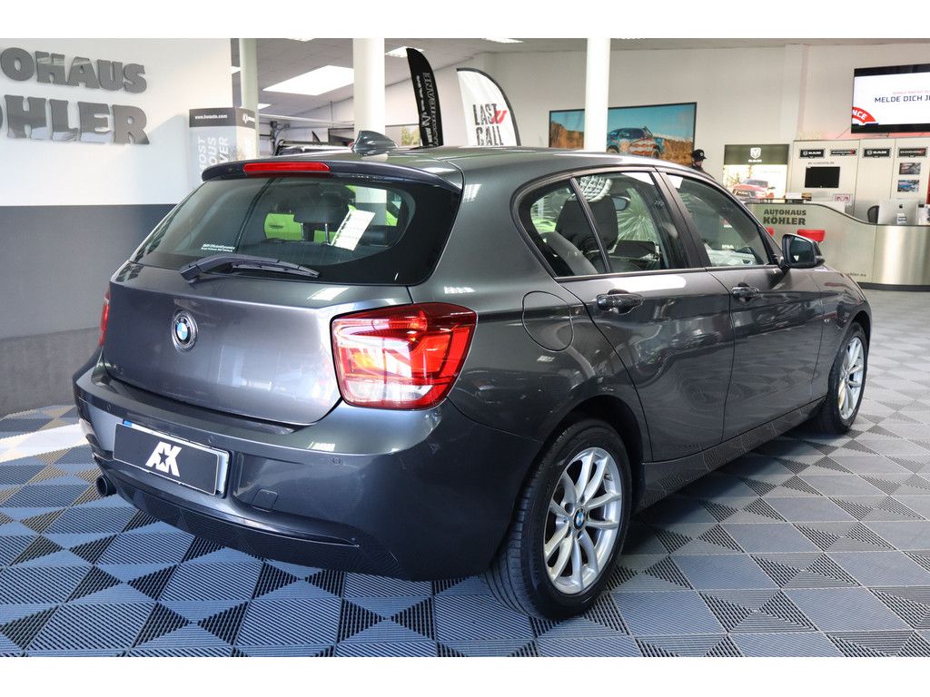 BMW 118 118i Sport Line F20 PDC, SHZ, Bi-Xenon