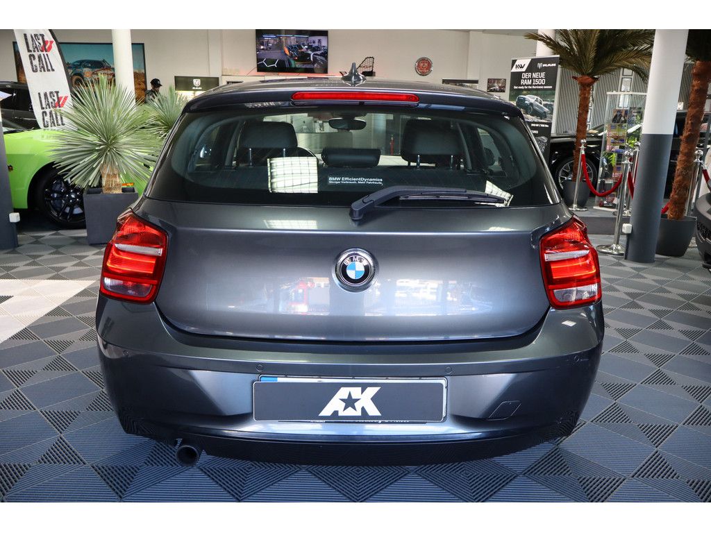 BMW 118 118i Sport Line F20 PDC, SHZ, Bi-Xenon