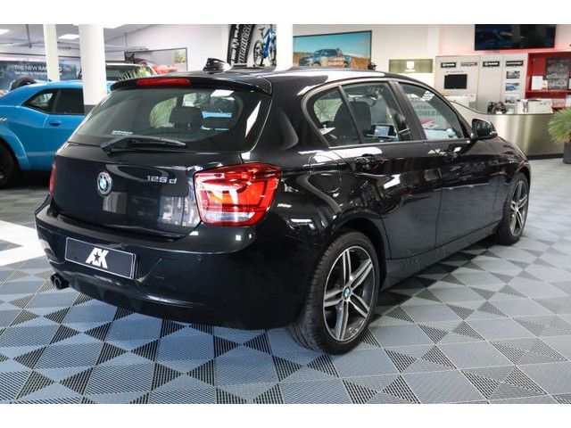 BMW 125 125d Sportline Navi PDC Xenon Service NEU 2025