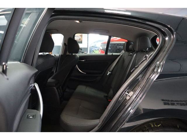 BMW 125 125d Sportline Navi PDC Xenon Service NEU 2025