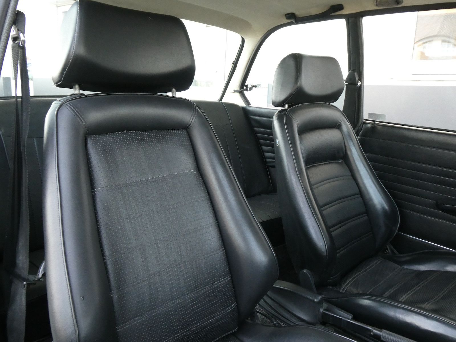 BMW 2002 2002 tii, rostfrei