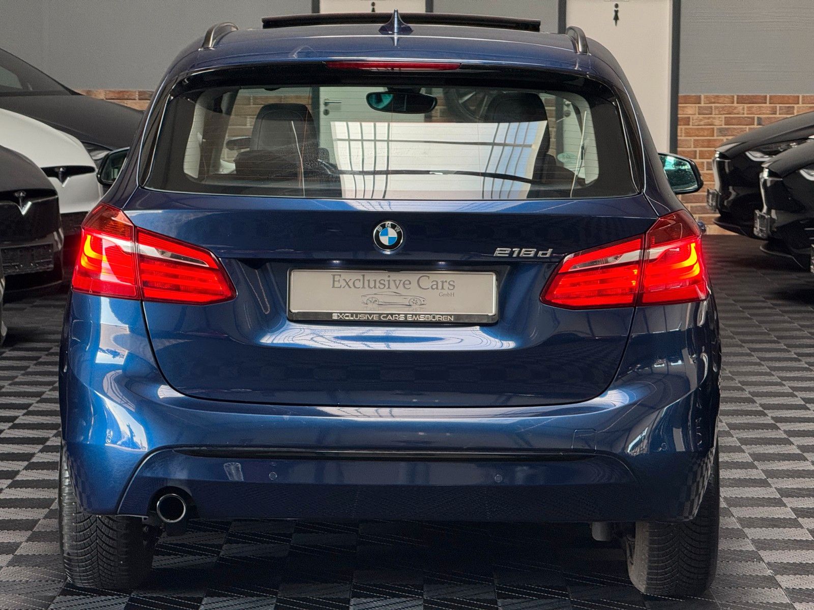BMW 218 218d ACTIVE TOURER | HEAD-UP | LANE ASSIST |