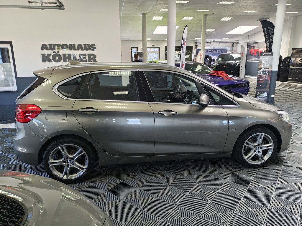 BMW 218 218i LUXURY LINE LED NAVI LEDER Kamera 17&quot;