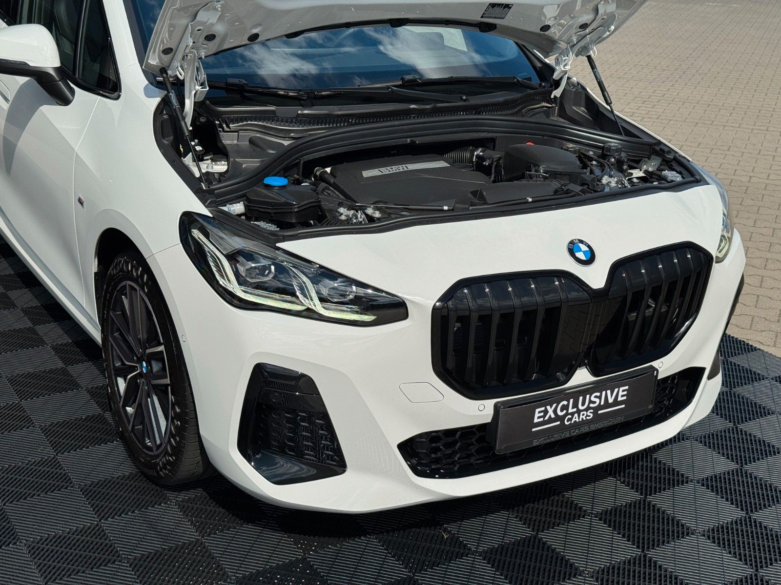 BMW 220 220d Active Tourer | M SPORT | 360VIEW | H&amp;K |