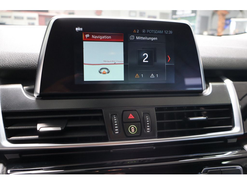 BMW 220 220d Luxury Line Leder Navi Hifi Sport 17&quot;PDC