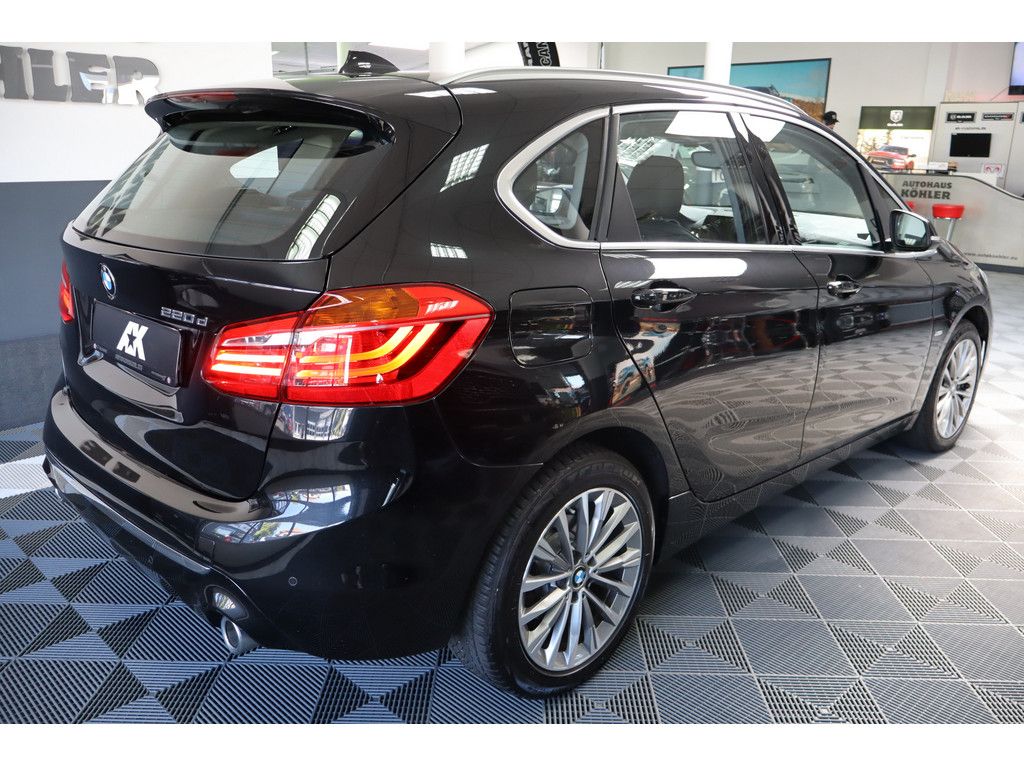 BMW 220 220d Luxury Line Leder Navi Hifi Sport 17&quot;PDC