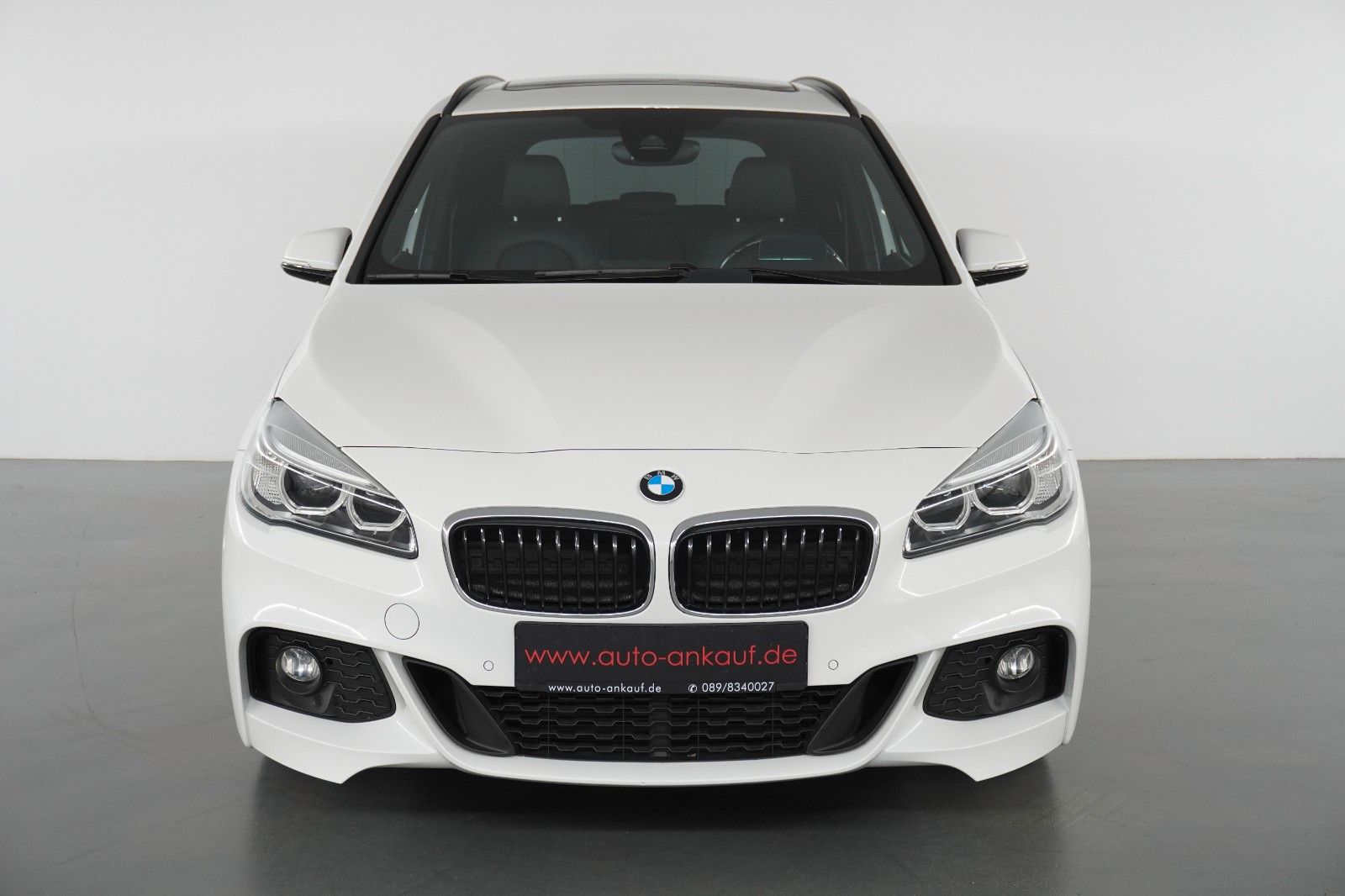 BMW 220 Gran Tourer 220 d xDrive M Sport Pano Kamera AHK LED