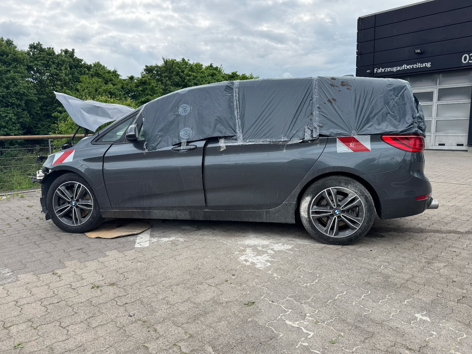 BMW 220 Gran Tourer 220d GT xDrive Sport Line Unfall