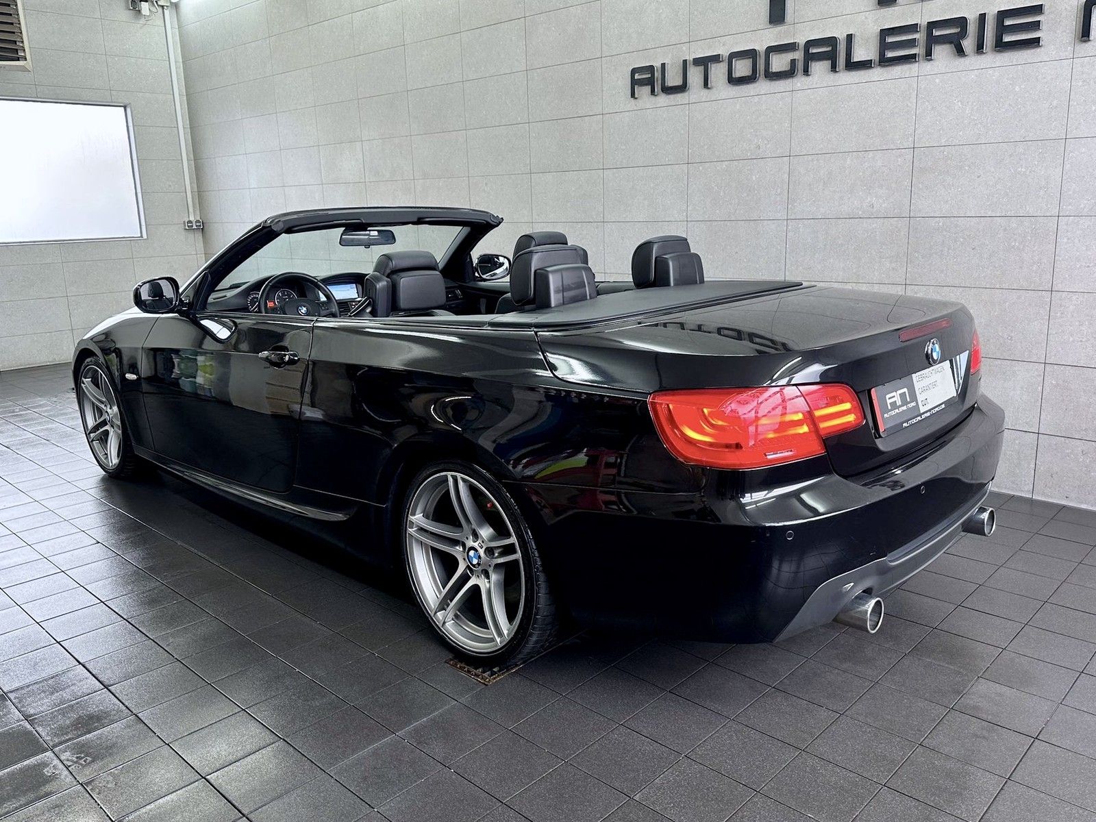 BMW 325 325d M Sport Edition 1.Hand+Sportabgas+Shadow