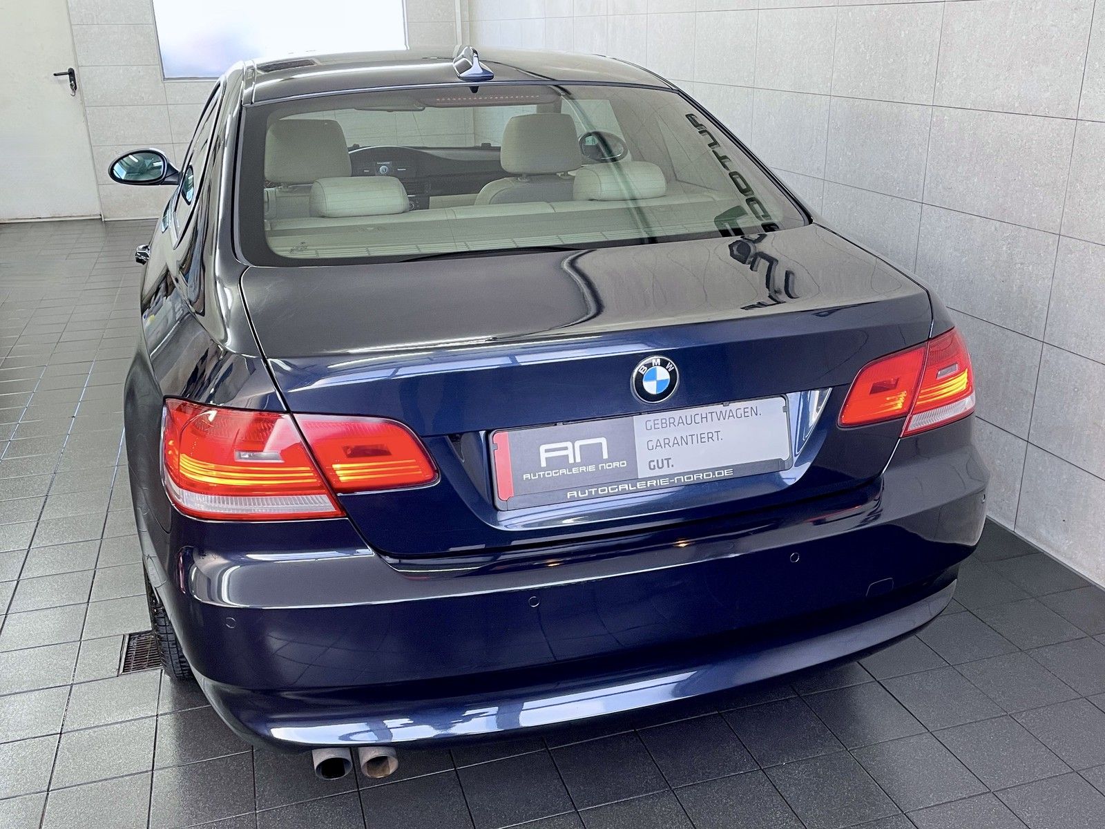 BMW 325i Coupe Aut. Leder+Navi+Bi-Xenon+e.SHD
