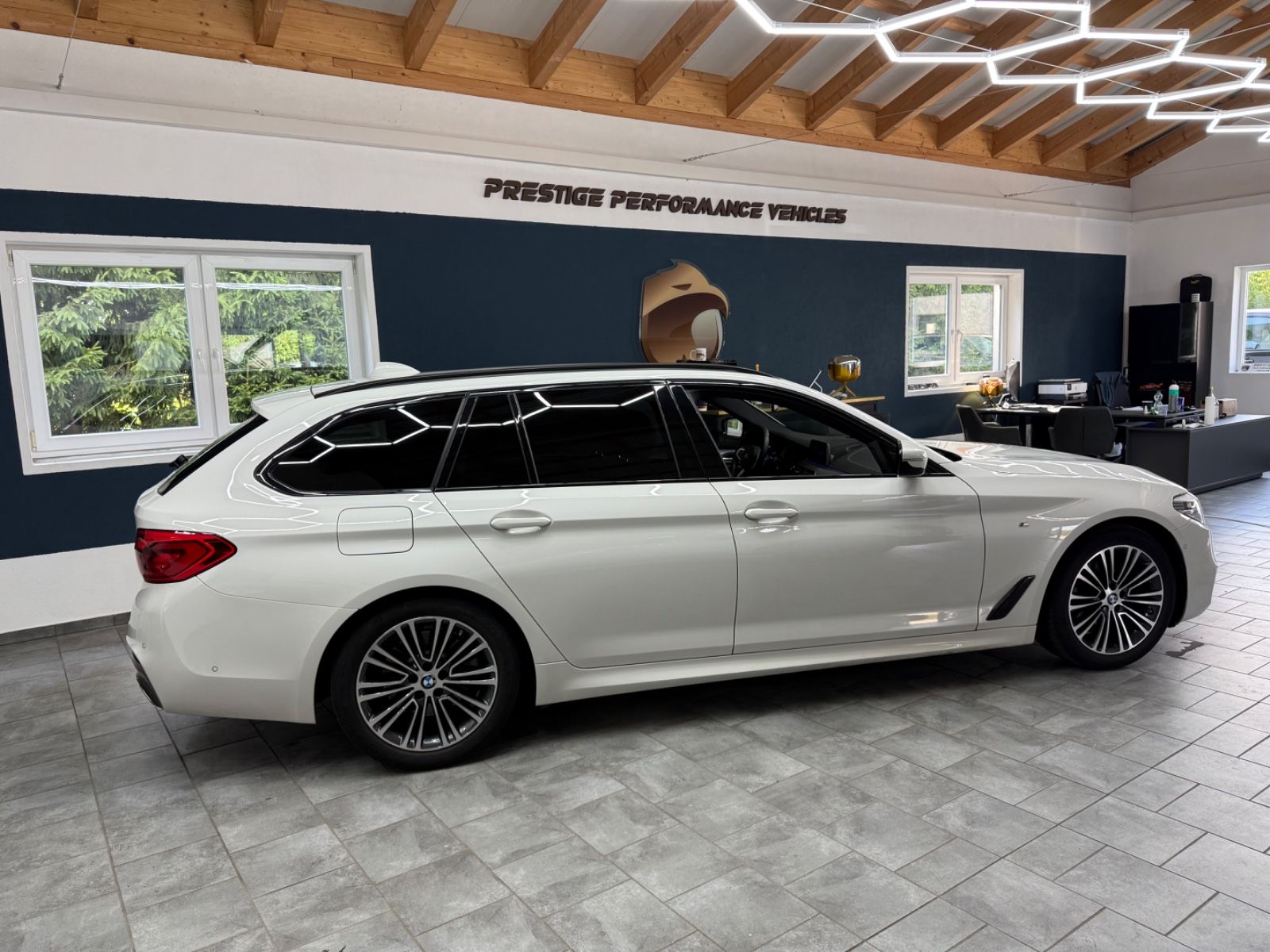 BMW 520 520 Baureihe 5 Touring 520 d M Sport