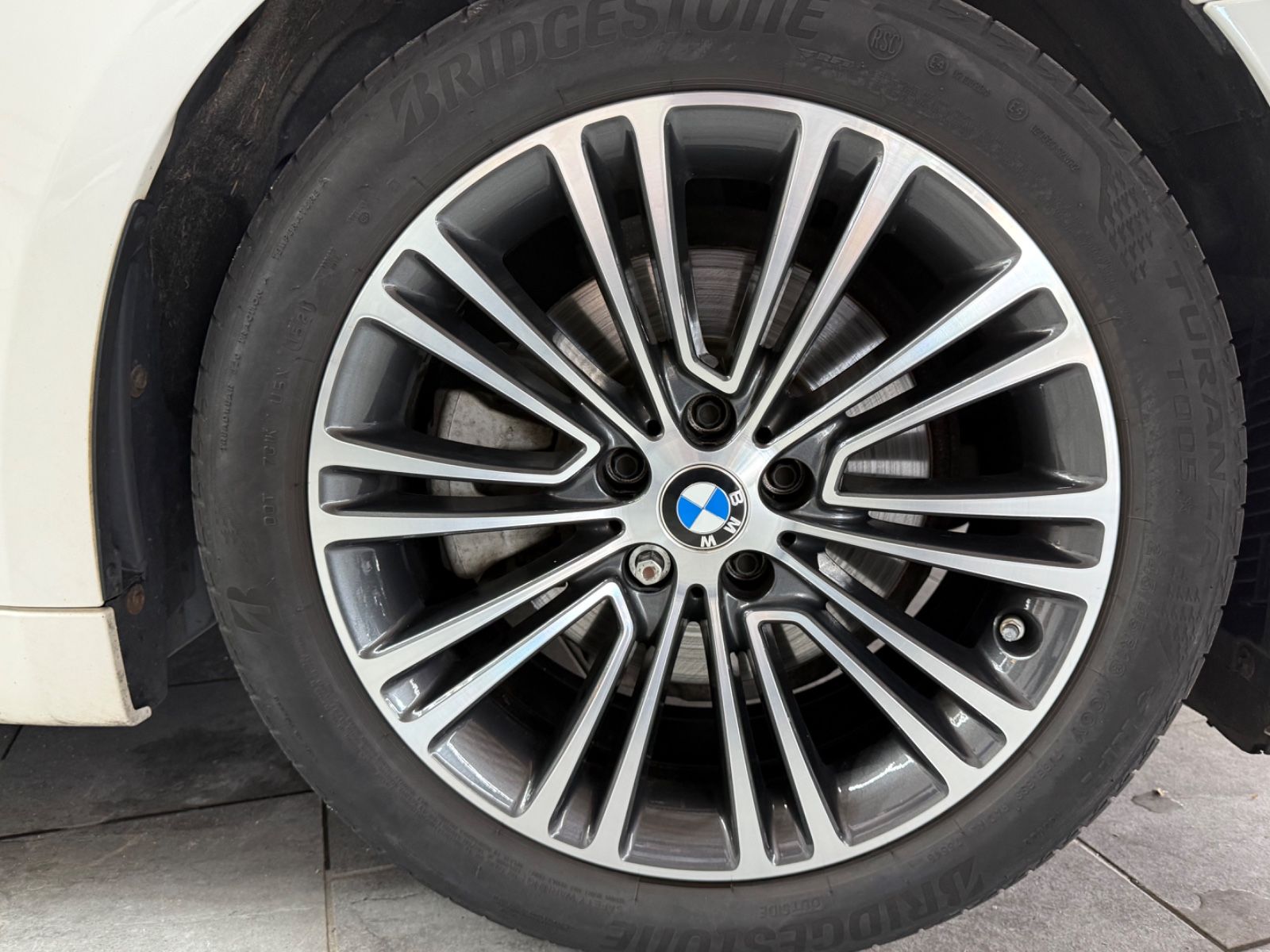 BMW 520 520 Baureihe 5 Touring 520 d M Sport