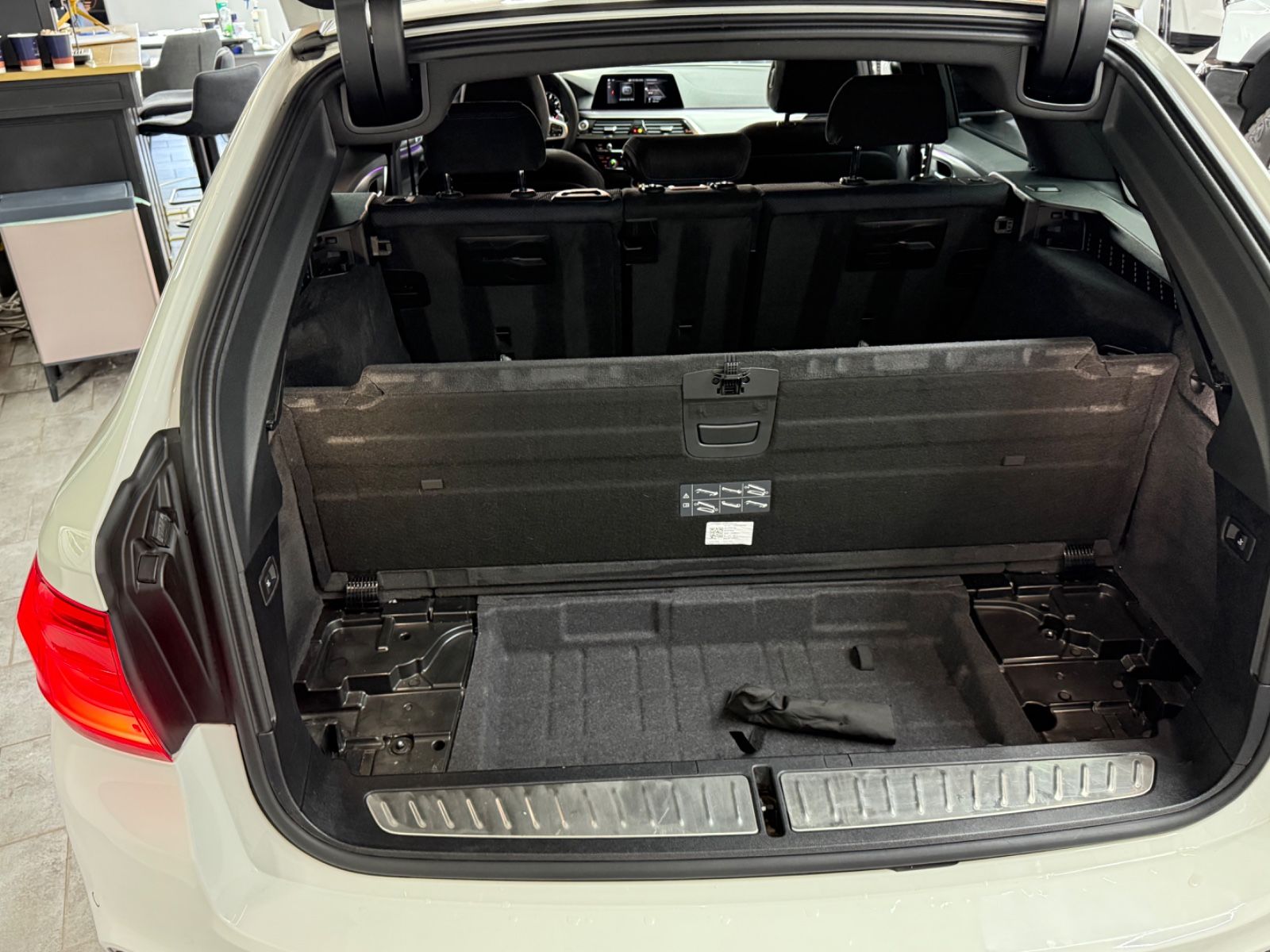 BMW 520 520 Baureihe 5 Touring 520 d M Sport