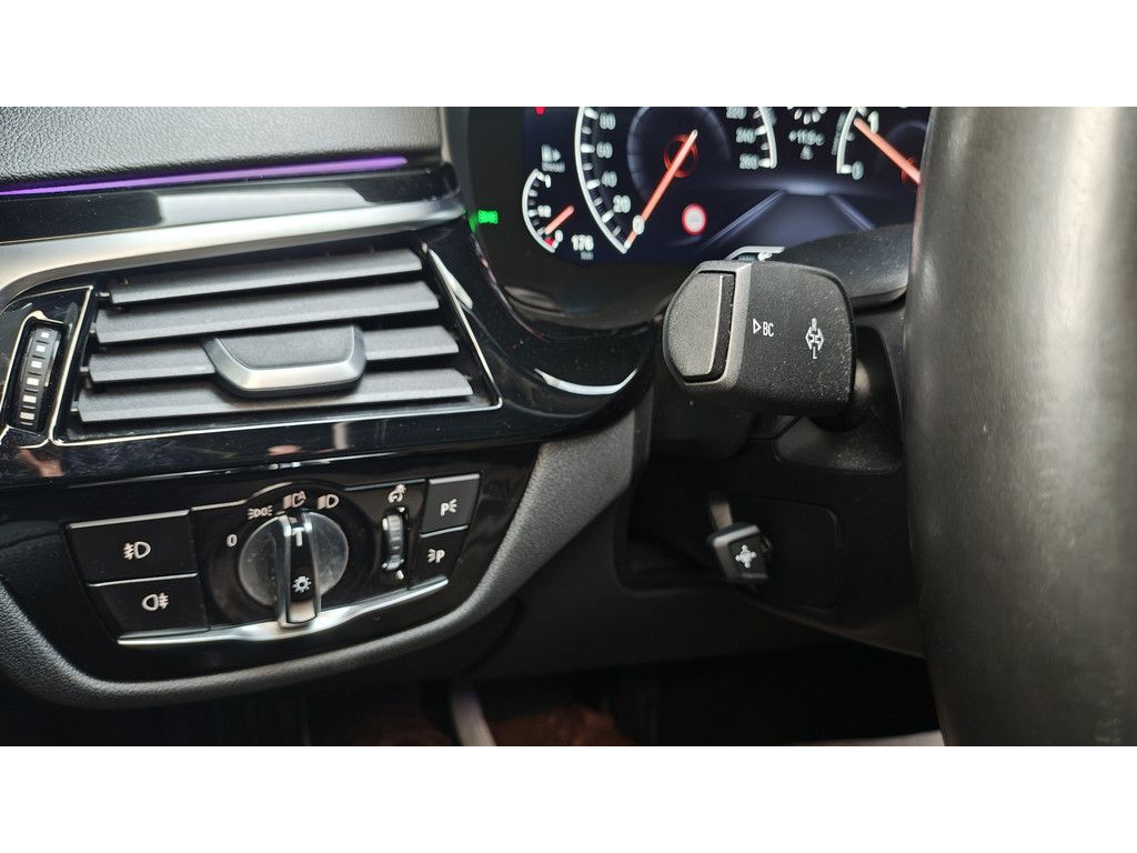 BMW 520 520 d Diesel Leder Navi HeadUp AHK Hifi 360