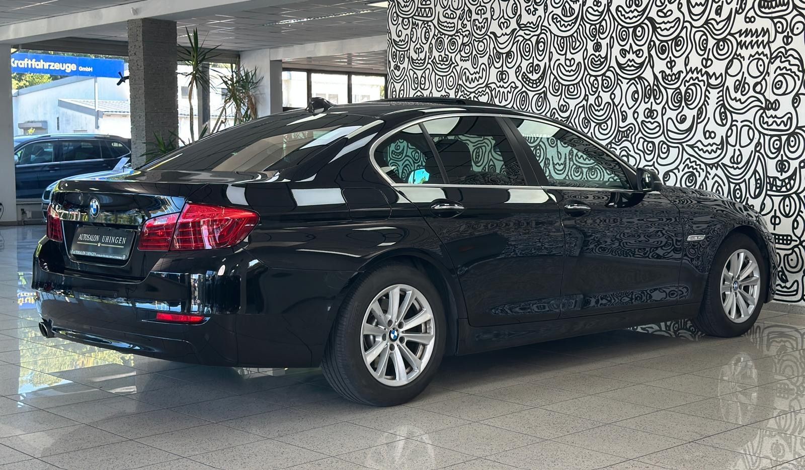 BMW 520 520 d Limo AUTOM*DRIVING ASSIST*DIGITALTACHO*AHK