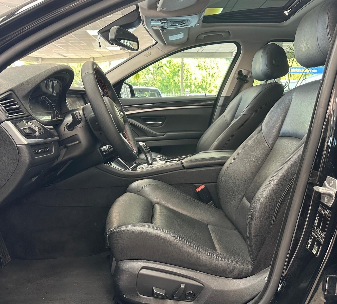BMW 520 520 d Limo AUTOM*DRIVING ASSIST*DIGITALTACHO*AHK