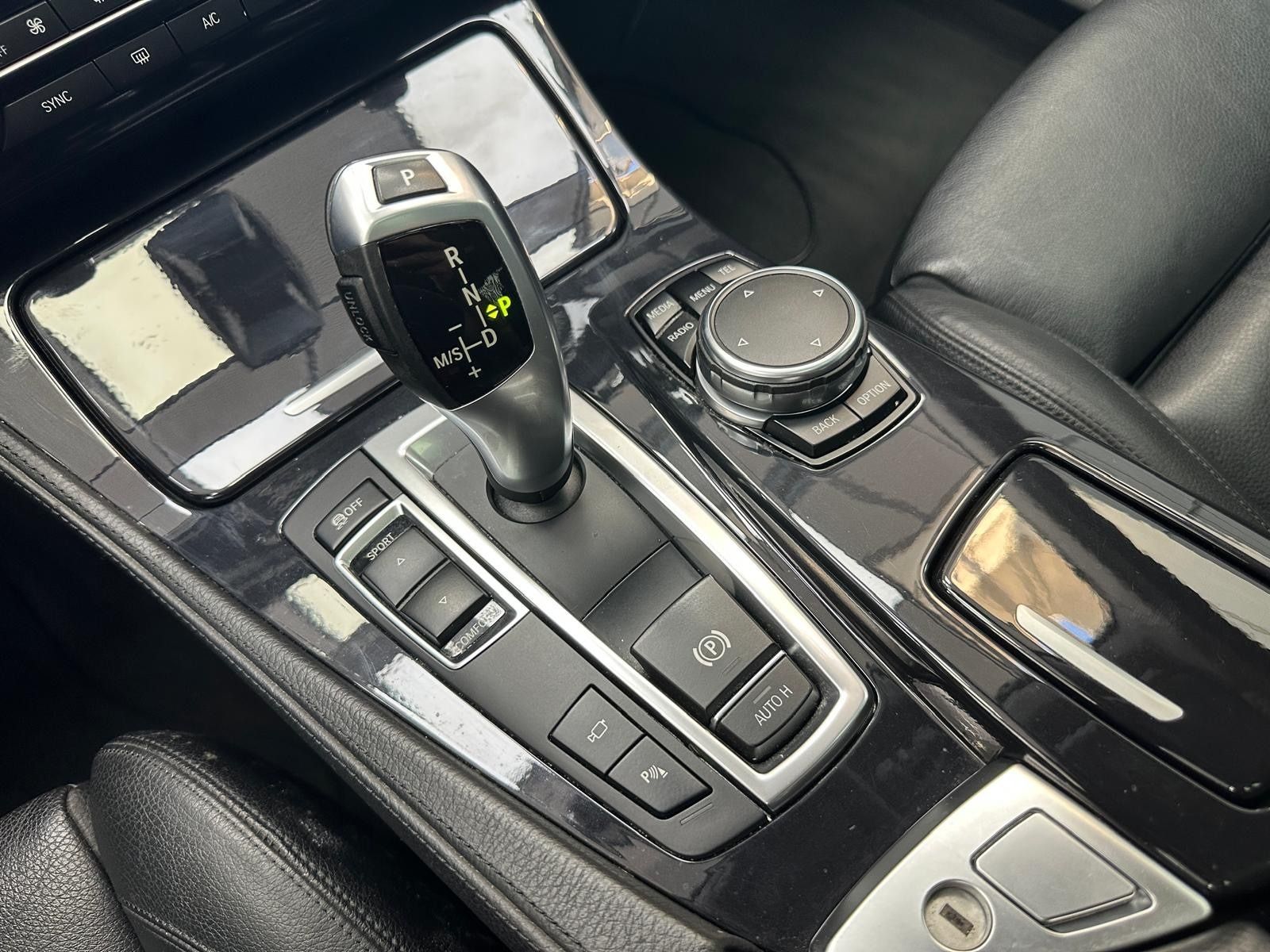 BMW 520 520 d Limo AUTOM*DRIVING ASSIST*DIGITALTACHO*AHK