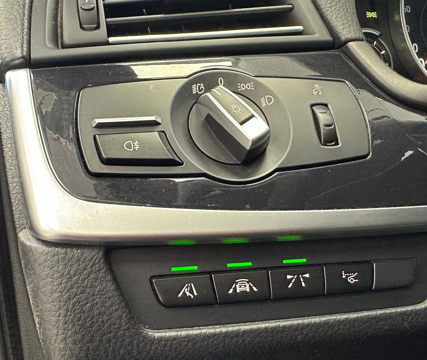 BMW 520 520 d Limo AUTOM*DRIVING ASSIST*DIGITALTACHO*AHK