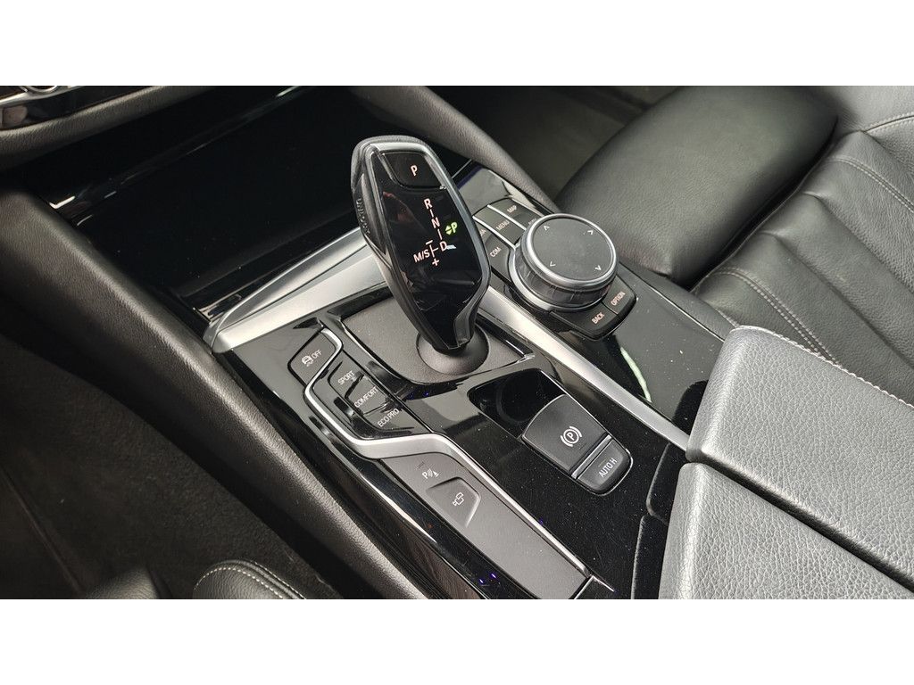BMW 520 520d Diesel Leder Navi HeadUp AHK Hifi 360