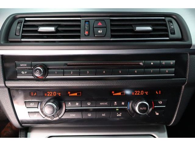 BMW 528 528i xDrive Head-Up HiFi Facelift 18&quot;Navi Xenon