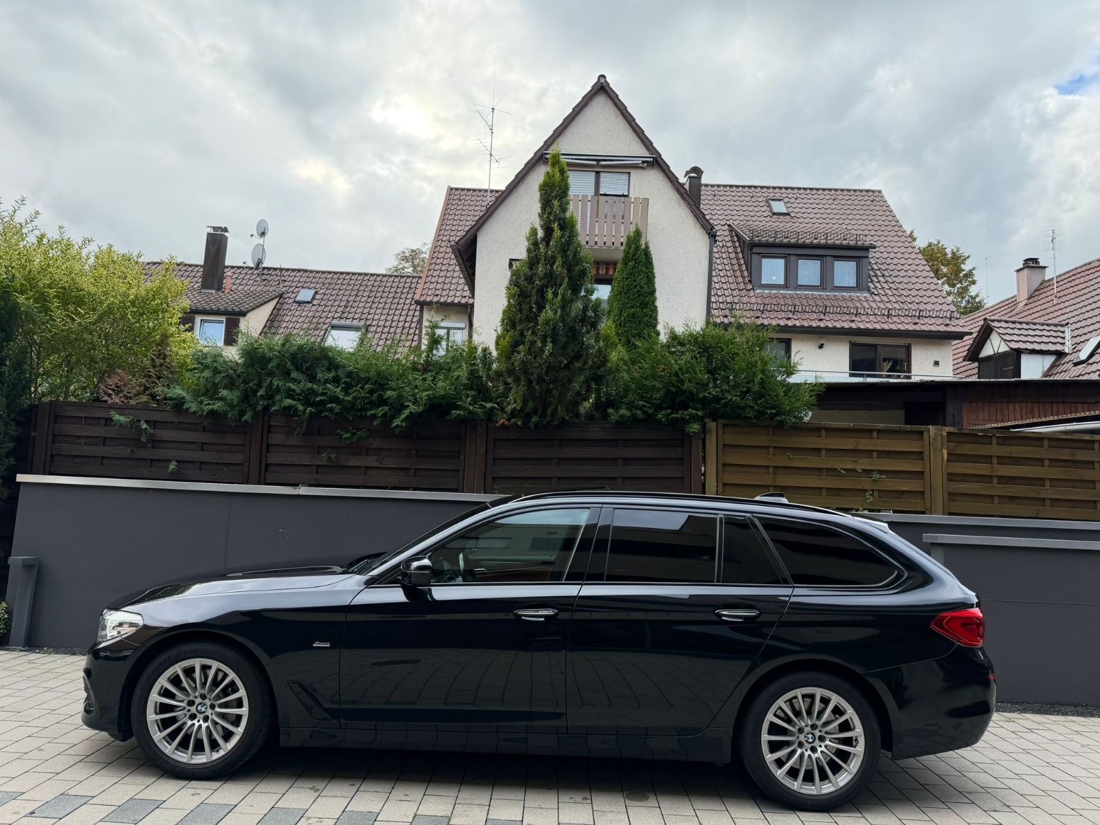 BMW 530 530d Touring xDrive Sport Line/PANORAMA