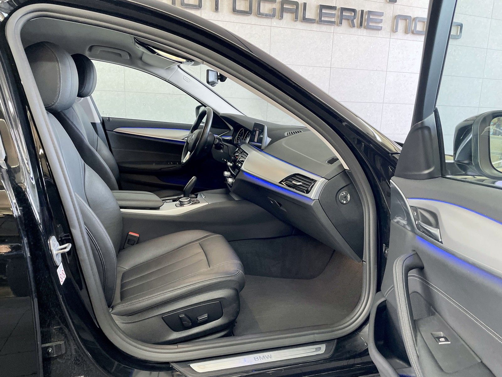 BMW 540 540i adap.LED+Live-Cockpit+4xSitzh+Connect+